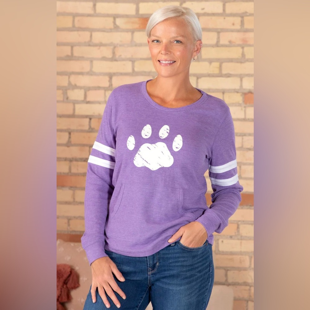 Paw Print stripe thermal long sleeve shirt with kangaroo pocket. NWT. Size 1X